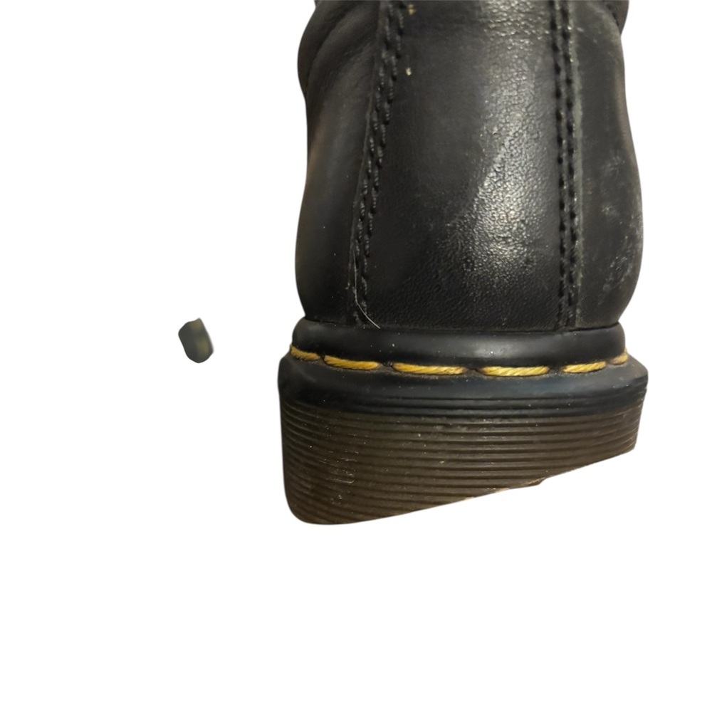 Dr. Marten’s classic combat boots women’s size 9 worn in condition - Picture 14 of 14